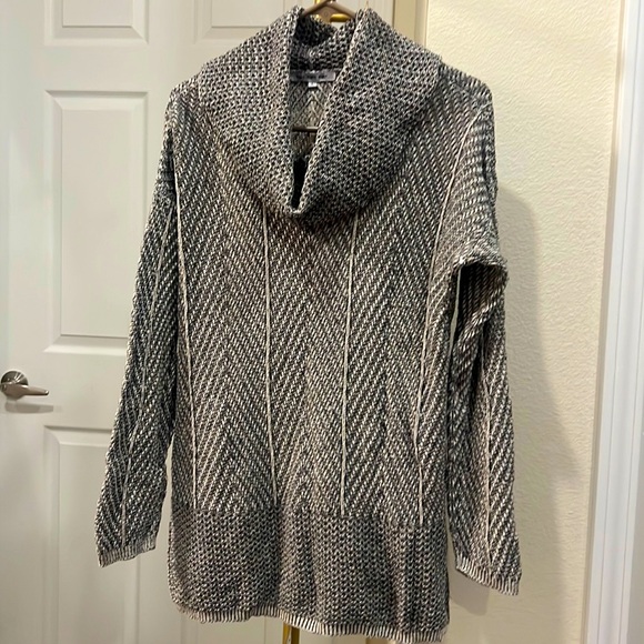 eight eight eight Sweaters - Cowl neck breathable 100% cotton neutral sweater, 888 size large